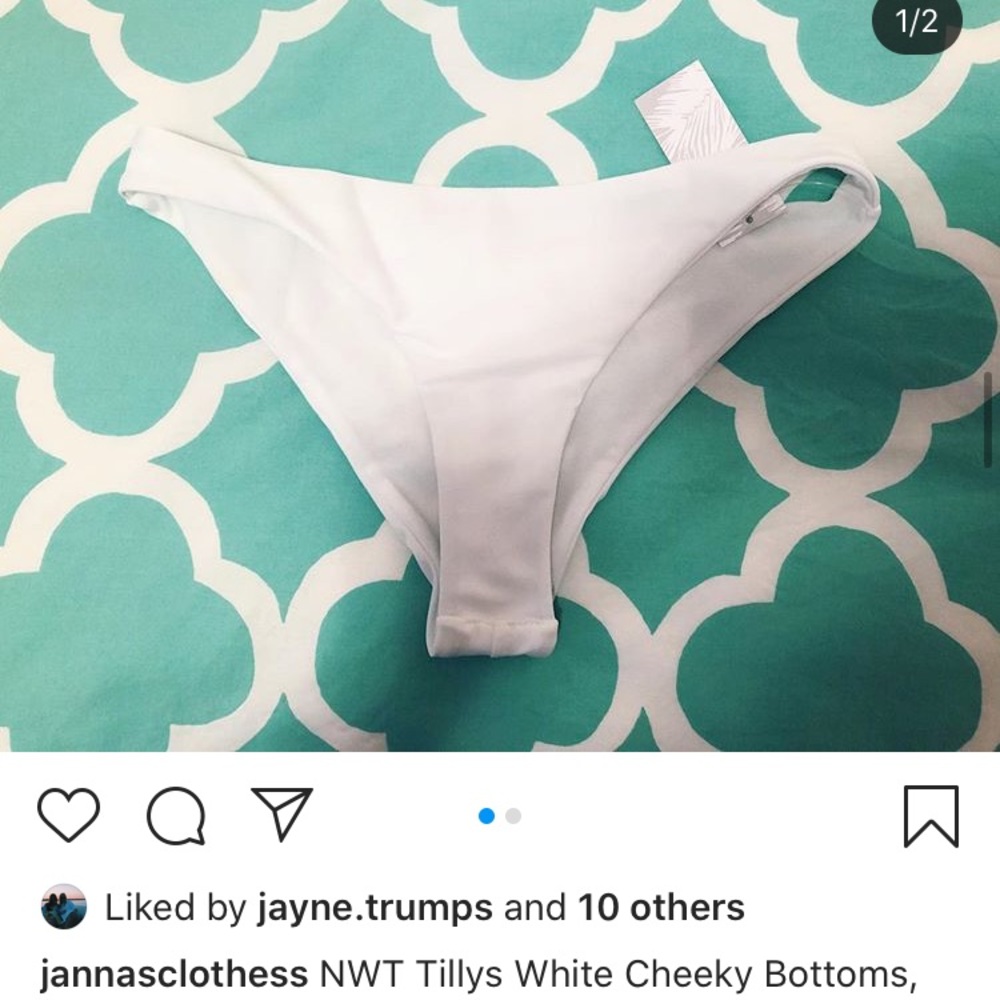 NWT tillys white bathing suit bottoms, xs, $20